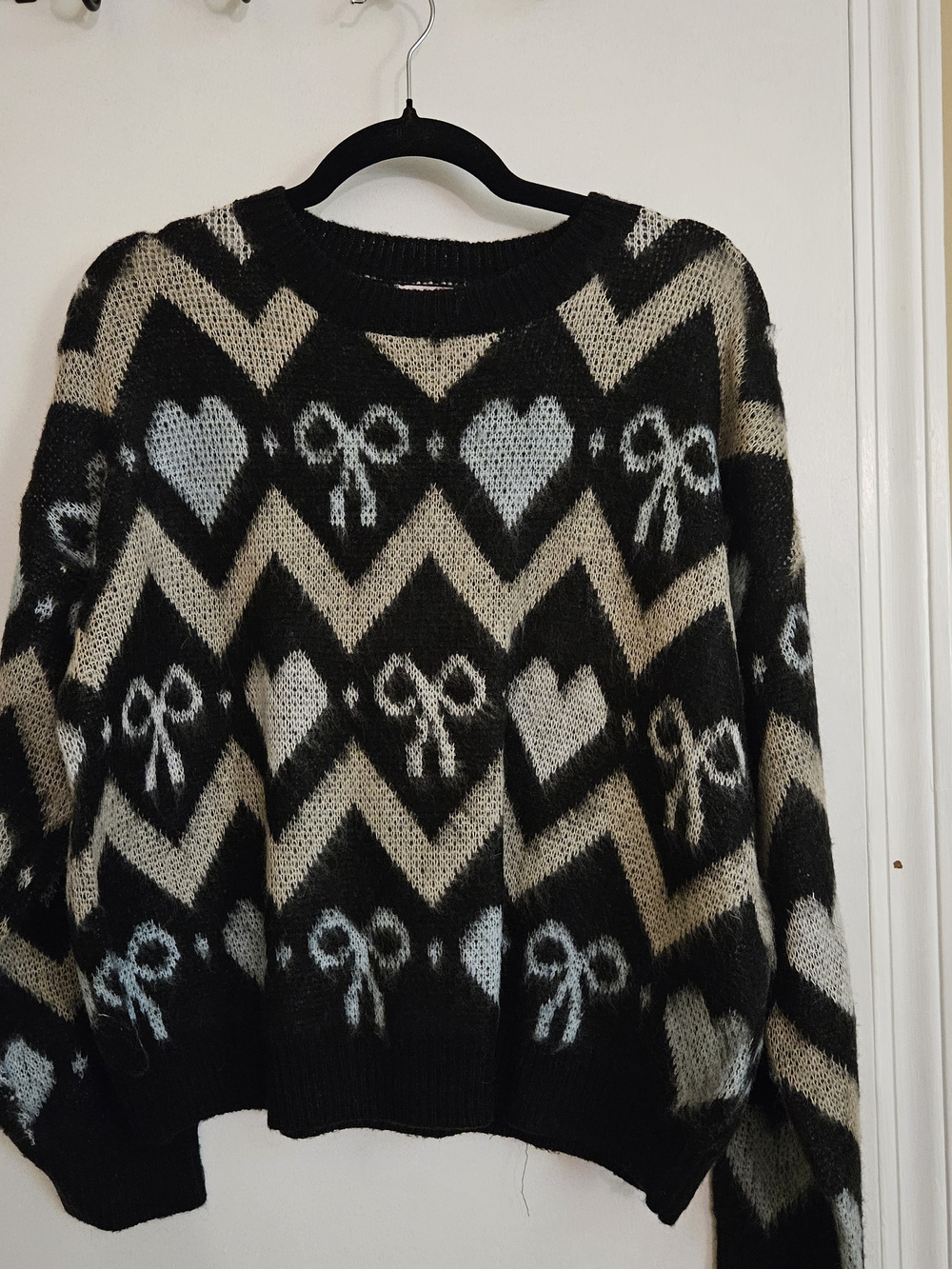 Pink Lily Black, Cream & Light Gray Chevron Heart and Bow Crewneck Sweater